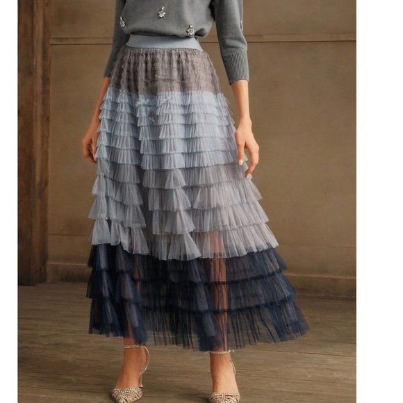 Classic Color Block Stretchy Waist Layered Tulle Maxi Skirt - Picture 1 of 12